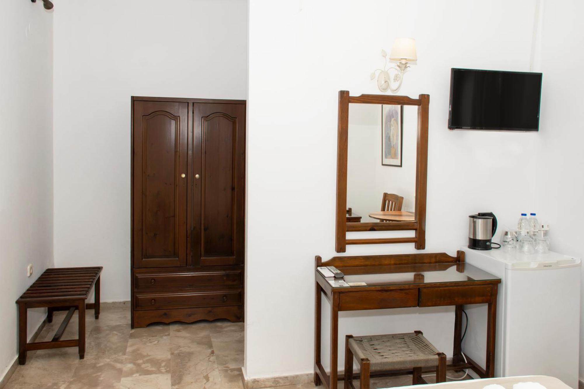 Argo Rooms-Papadakis Kíssamos Exterior foto