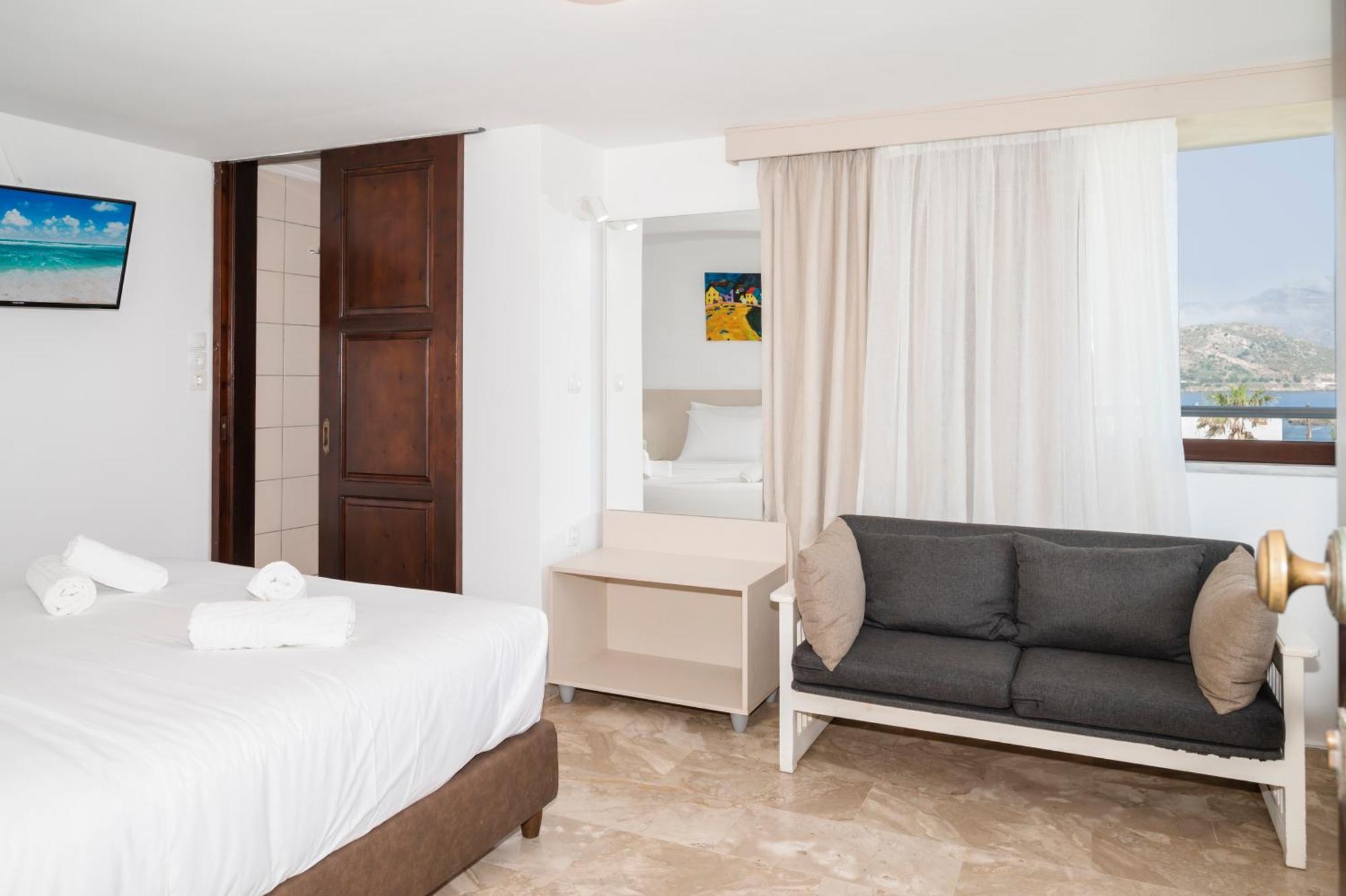 Argo Rooms-Papadakis Kíssamos Exterior foto