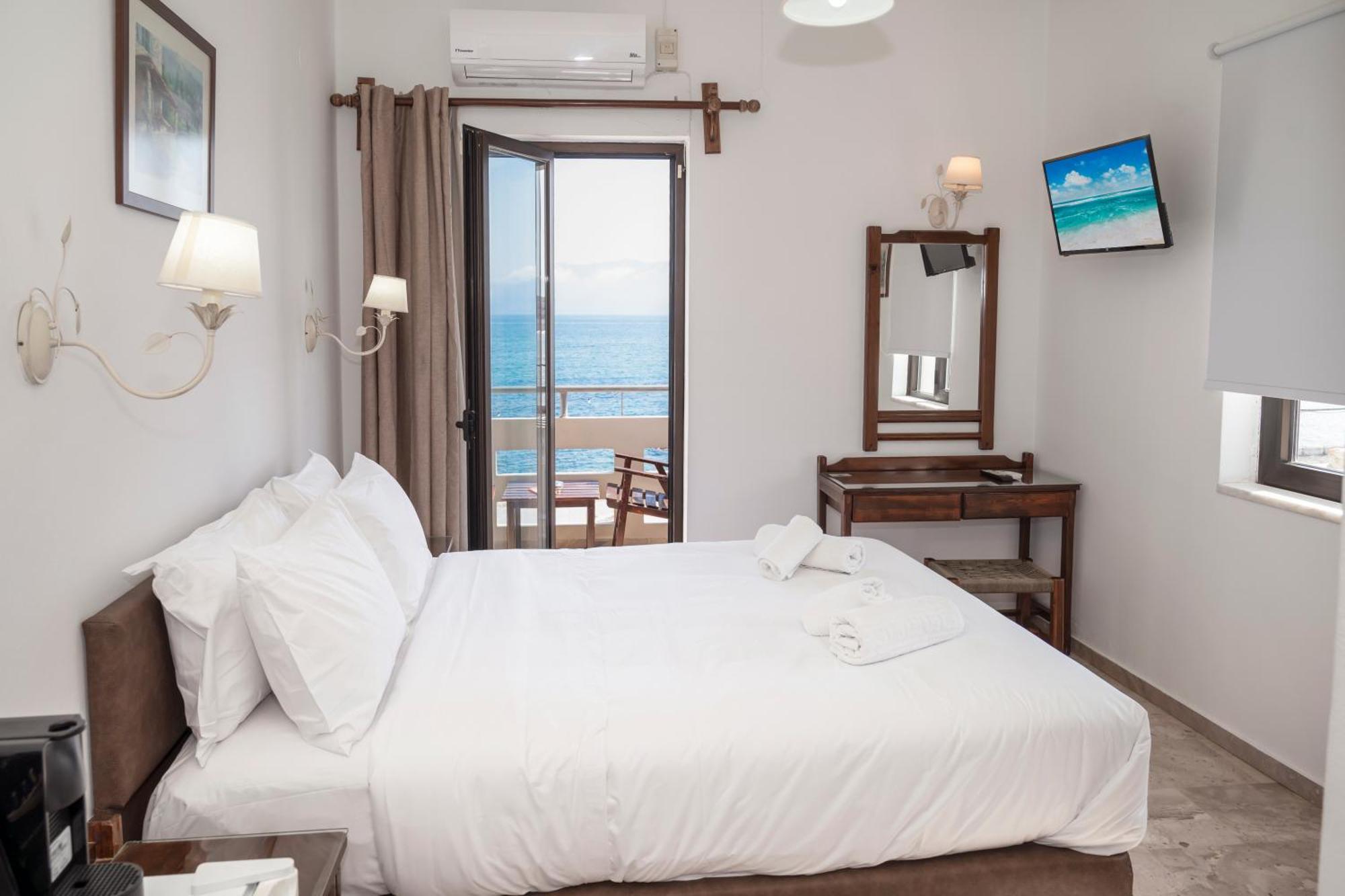 Argo Rooms-Papadakis Kíssamos Exterior foto