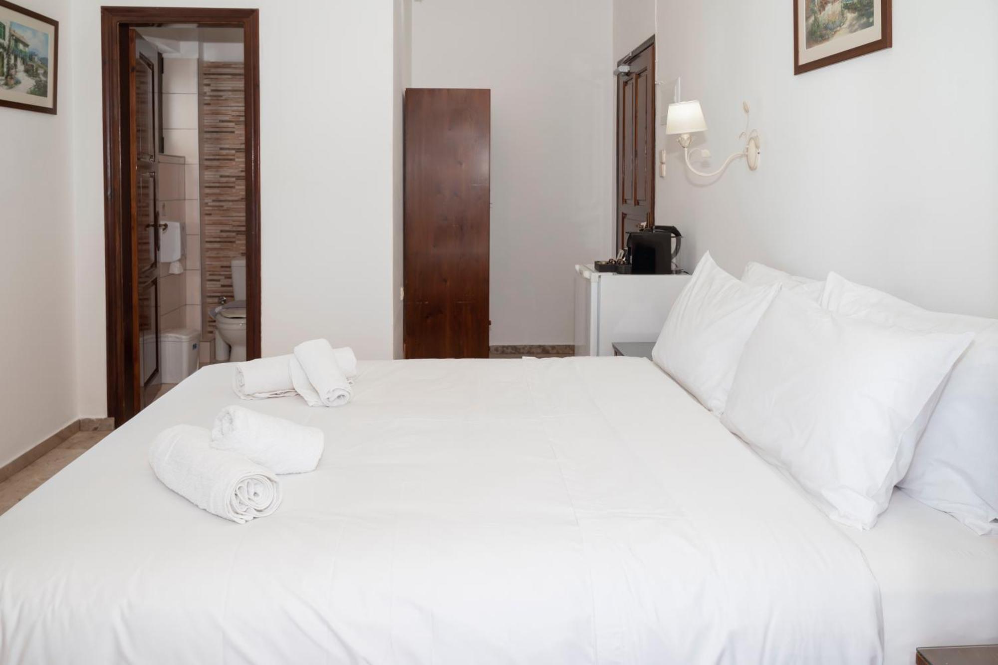 Argo Rooms-Papadakis Kíssamos Exterior foto