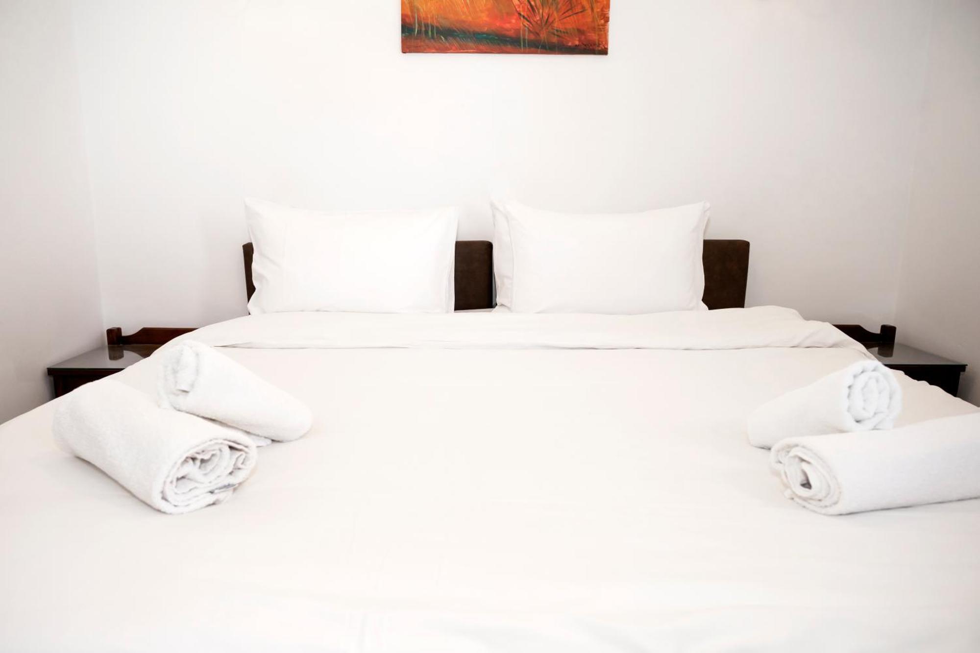 Argo Rooms-Papadakis Kíssamos Exterior foto